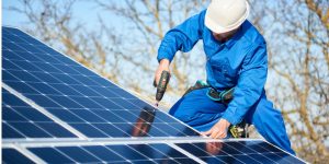 Installation Maintenance Panneaux Solaires Photovoltaïques à Loperec